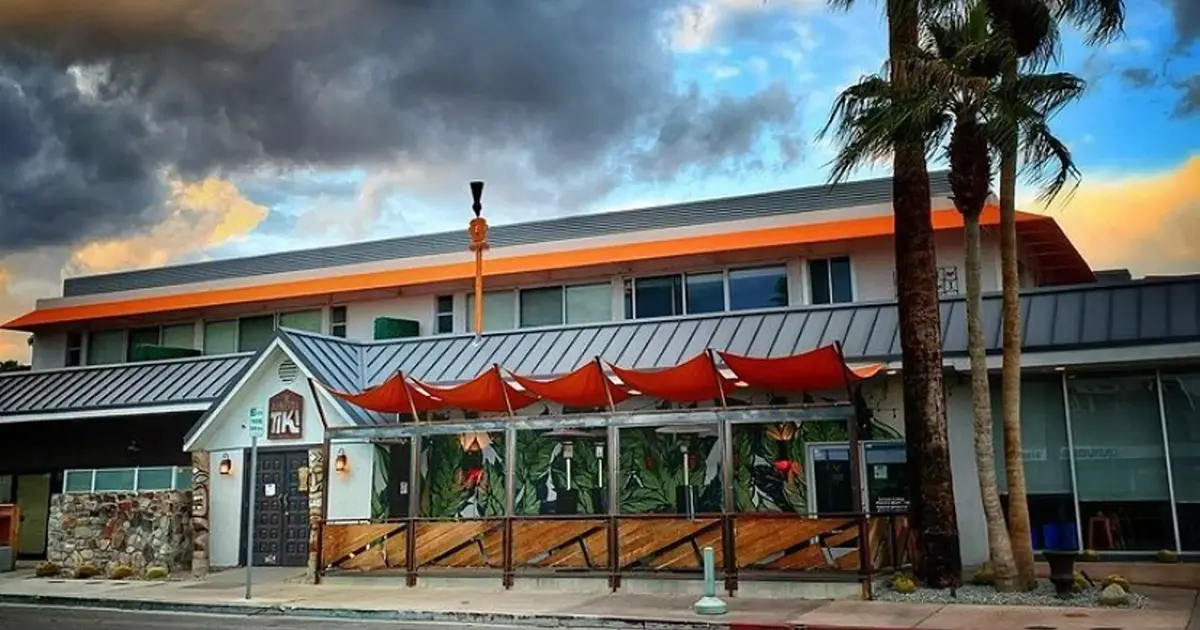 Bootlegger Tiki bar in Palm Springs full outside view.